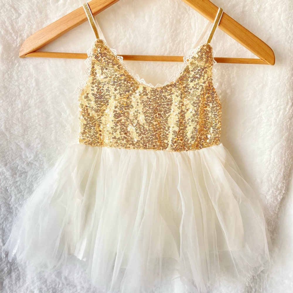 Stunning gold and white strap dress